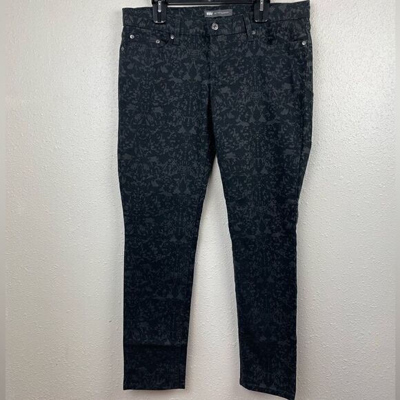 Levi’s 524 Too SuperLow Jeans Size 15M - Picture 1 of 6